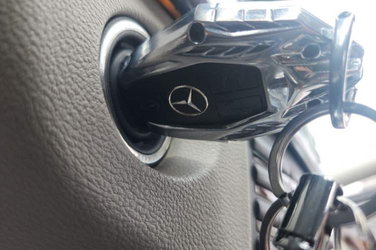 Used Mercedes-Benz E-Class 2013 E 300 L Elegant Model Vehicle Key