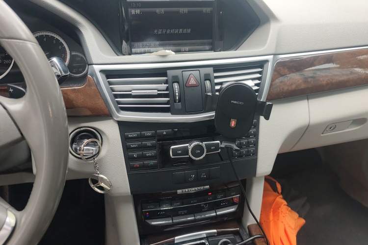 Used Mercedes-Benz E-Class 2013 E 260 L CGI Elegant Model Audio And AC Panel