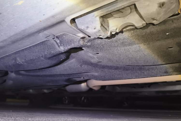 Used Mercedes-Benz E-Class 2013 E 260 L CGI Elegant Model Chassis Front Right