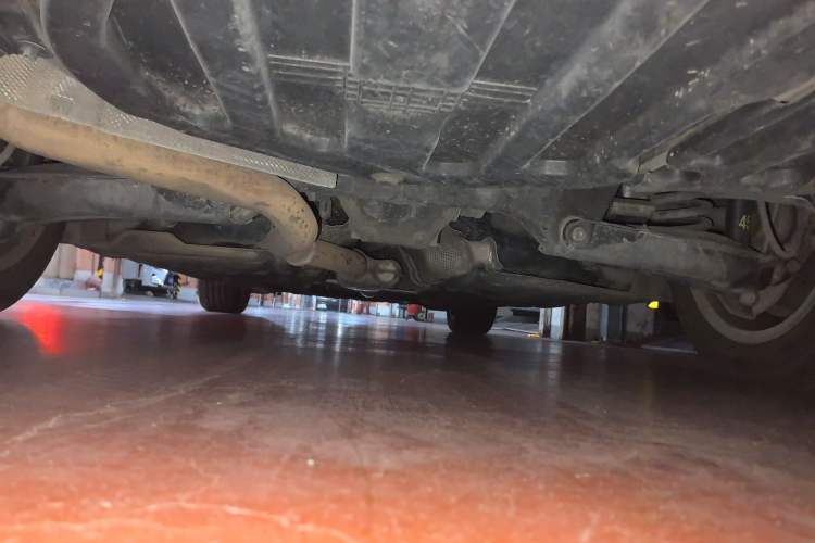 Used Mercedes-Benz E-Class 2013 E 260 L CGI Elegant Model Chassis Rear