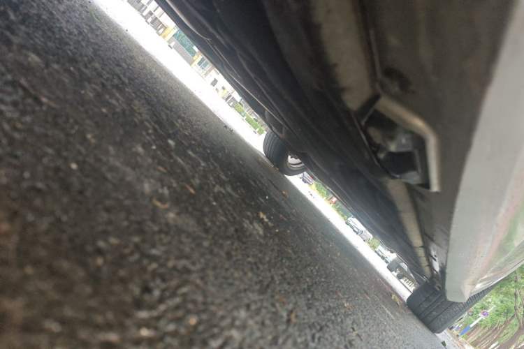 Used Mercedes-Benz E-Class 2013 E 300 L Stylish Model Chassis Rear Right