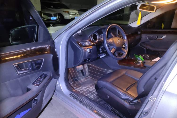 Used Mercedes-Benz E-Class 2013 E 260 L CGI Elegant Model Driver Seat