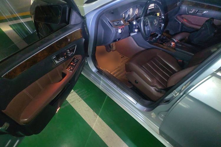 Used Mercedes-Benz E-Class 2013 E 260 L CGI Stylish Model Driver Seat