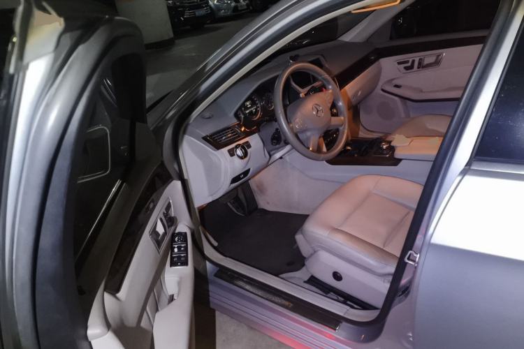 Used Mercedes-Benz E-Class 2013 E 260 L CGI Elegant Model Driver Seat