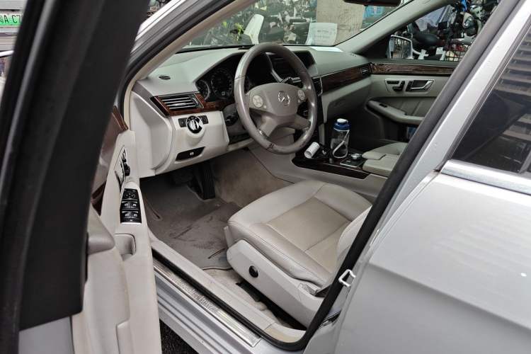 Used Mercedes-Benz E-Class 2013 E 260 L CGI Elegant Model Driver Seat
