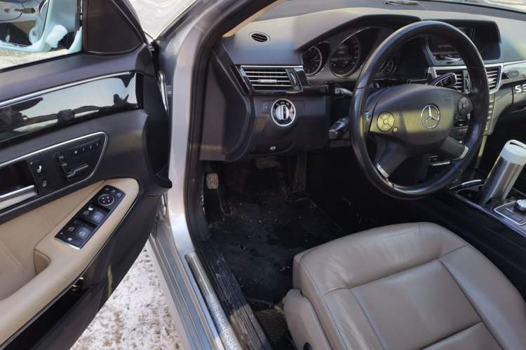 Used Mercedes-Benz E-Class 2013 E 260 L CGI Stylish Model Driver Seat