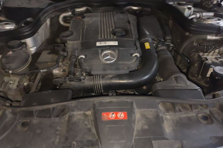 Used Mercedes-Benz E-Class 2013 E 260 L CGI Elegant Model Engine Bay
