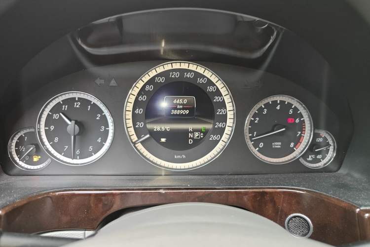 Used Mercedes-Benz E-Class 2013 E 260 L CGI Elegant Model Instrument Cluster
