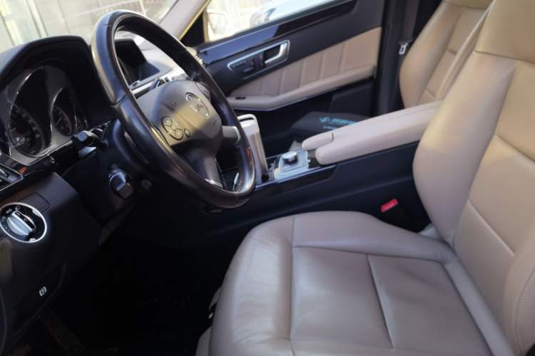 Used Mercedes-Benz E-Class 2013 E 260 L CGI Stylish Model Left Front Seat