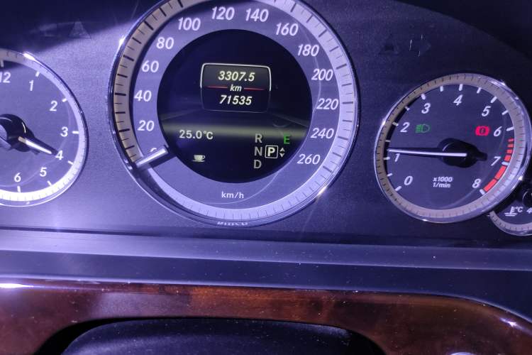 Used Mercedes-Benz E-Class 2013 E 260 L CGI Elegant Model Odometer Close Up