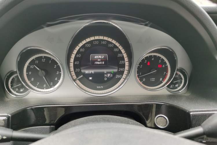 Used Mercedes-Benz E-Class 2013 E 260 L CGI Stylish Model Odometer Close Up