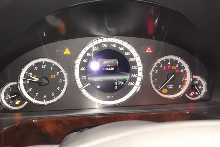 Used Mercedes-Benz E-Class 2013 E 260 L CGI Elegant Model Odometer Close Up
