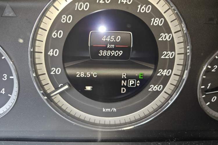 Used Mercedes-Benz E-Class 2013 E 260 L CGI Elegant Model Odometer Close Up