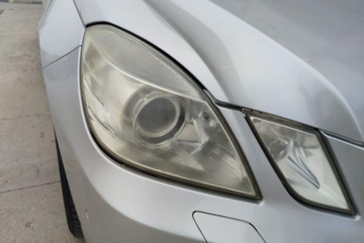 Used Mercedes-Benz E-Class 2013 E 300 L Stylish Model Right Front Headlight