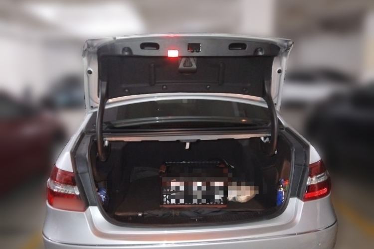 Used Mercedes-Benz E-Class 2013 E 260 L CGI Elegant Model Trunk