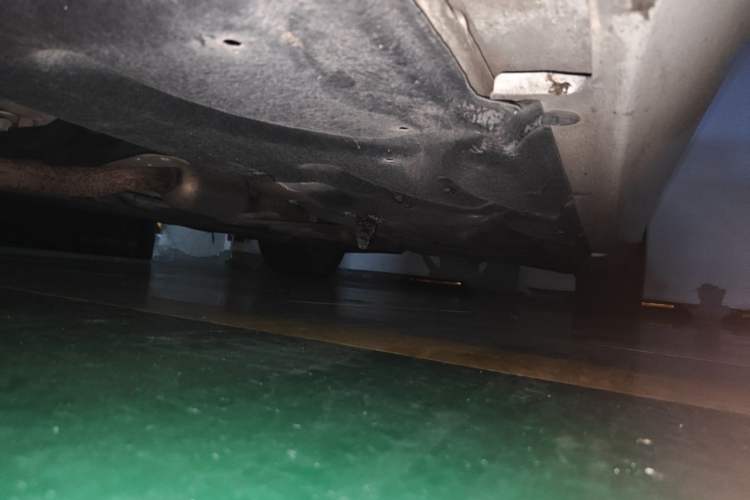 Used Mercedes-Benz E-Class 2013 E 260 L CGI Elegant Model Chassis Front Left