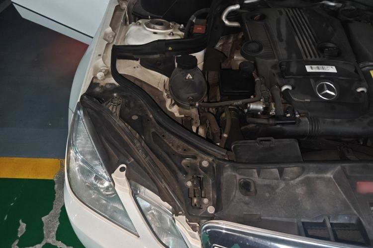 Used Mercedes-Benz E-Class 2013 E 260 L CGI Elegant Model Engine Bay Right