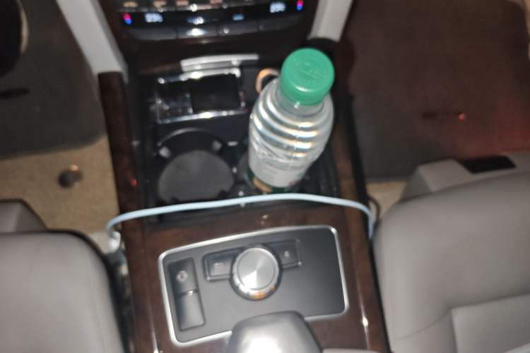 Used Mercedes-Benz E-Class 2013 E 260 L CGI Elegant Model Gear Lever