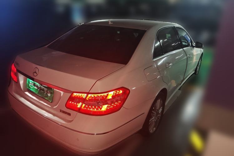 Used Mercedes-Benz E-Class 2013 E 260 L CGI Elegant Model Rear Right 45 Deg