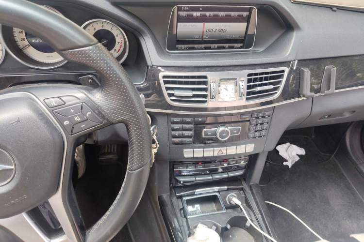 Used Mercedes-Benz E-Class 2014 E 300 L Sport Edition Audio And AC Panel