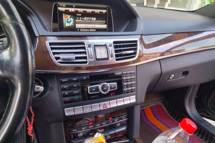 Used Mercedes-Benz E-Class 2014 Facelift E 300 L Audio And AC Panel