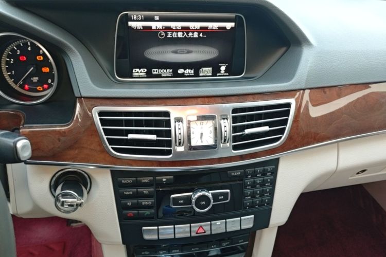 Used Mercedes-Benz E-Class 2014 E 260 L Luxury Model Audio And AC Panel