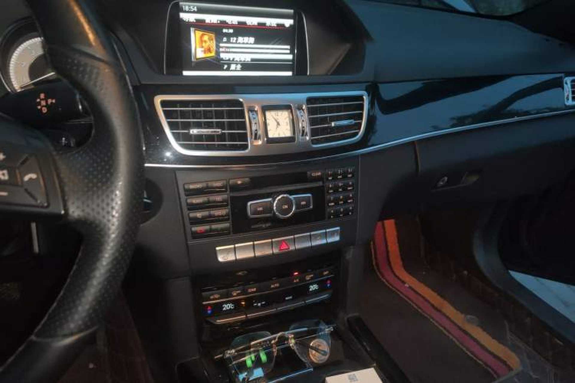 Used Mercedes-Benz E-Class 2014 E 300 L Sport Edition Audio And AC Panel