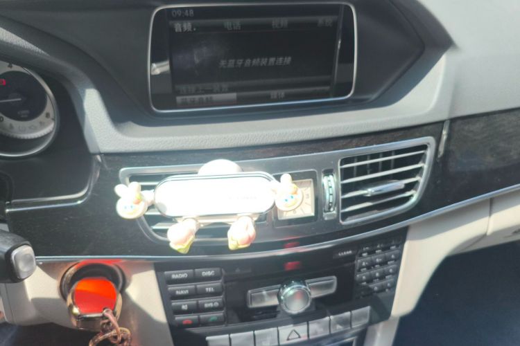 Used Mercedes-Benz E-Class 2014 E 260 L Sport Edition Audio And AC Panel