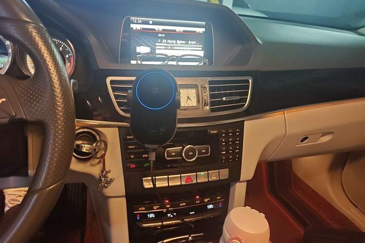 Used Mercedes-Benz E-Class 2014 E 260 L Sport Edition Audio And AC Panel