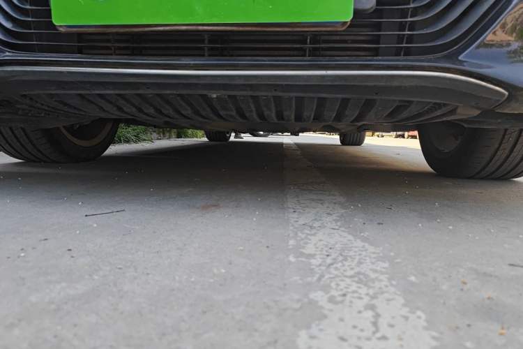 Used Mercedes-Benz E-Class 2014 E 260 L Luxury Model Chassis Front