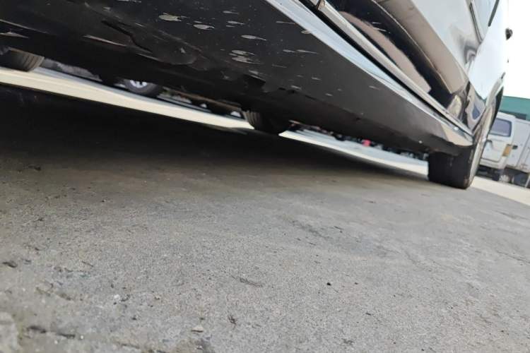 Used Mercedes-Benz E-Class 2014 E 260 L Luxury Model Chassis Front Left