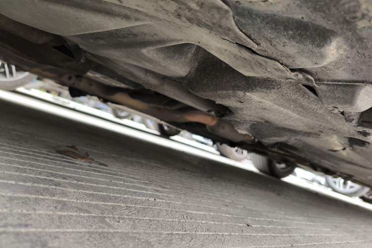 Used Mercedes-Benz E-Class 2014 E 260 L Sport Edition Chassis Front Left