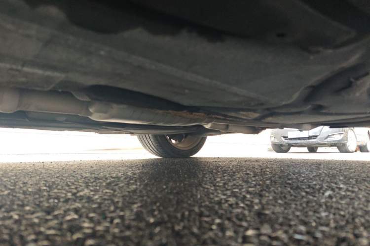 Used Mercedes-Benz E-Class 2014 E 260 L Luxury Model Chassis Front Right