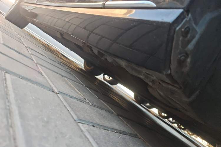 Used Mercedes-Benz E-Class 2014 E 260 L Chassis Front Right