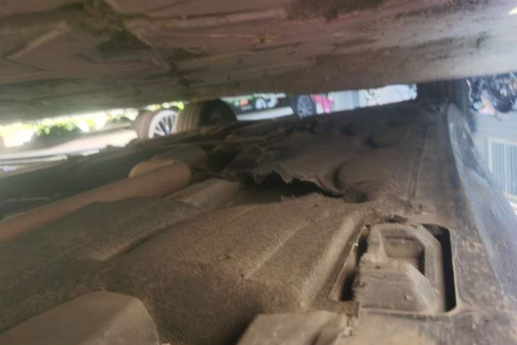 Used Mercedes-Benz E-Class 2014 E 260 L Sport Edition Chassis Front Right
