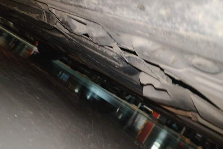 Used Mercedes-Benz E-Class 2014 E 260 L Sport Edition Chassis Front Right
