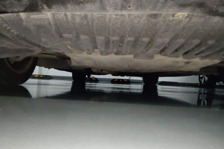 Used Mercedes-Benz E-Class 2014 E 260 L Sport Edition Chassis Front
