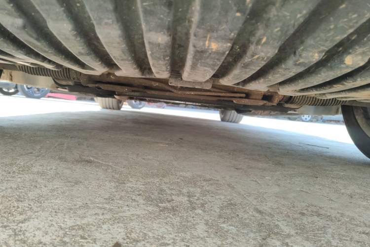 Used Mercedes-Benz E-Class 2014 E 260 L Luxury Model Chassis Front