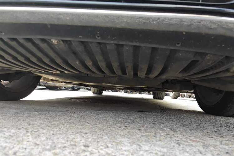 Used Mercedes-Benz E-Class 2014 E 260 L Luxury Model Chassis Front