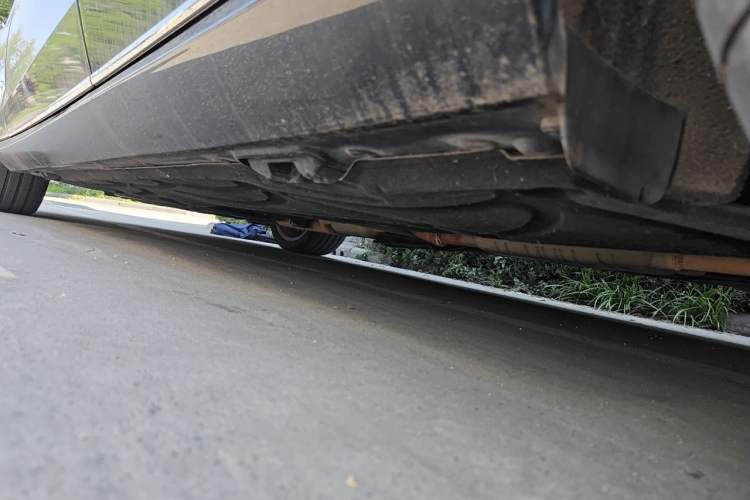 Used Mercedes-Benz E-Class 2014 E 260 L Luxury Model Chassis Rear Left