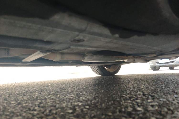 Used Mercedes-Benz E-Class 2014 E 260 L Luxury Model Chassis Rear Left