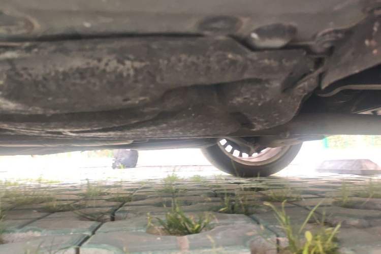 Used Mercedes-Benz E-Class 2014 E 260 L Luxury Model Chassis Rear Left