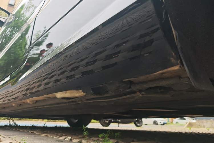 Used Mercedes-Benz E-Class 2014 E 200 Coupe Chassis Rear Left