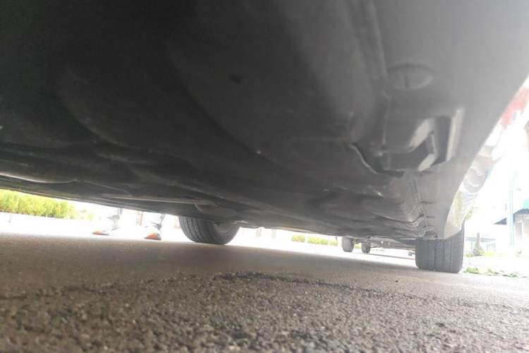 Used Mercedes-Benz E-Class 2014 Facelifted E 260 L Luxury Edition Chassis Rear Right