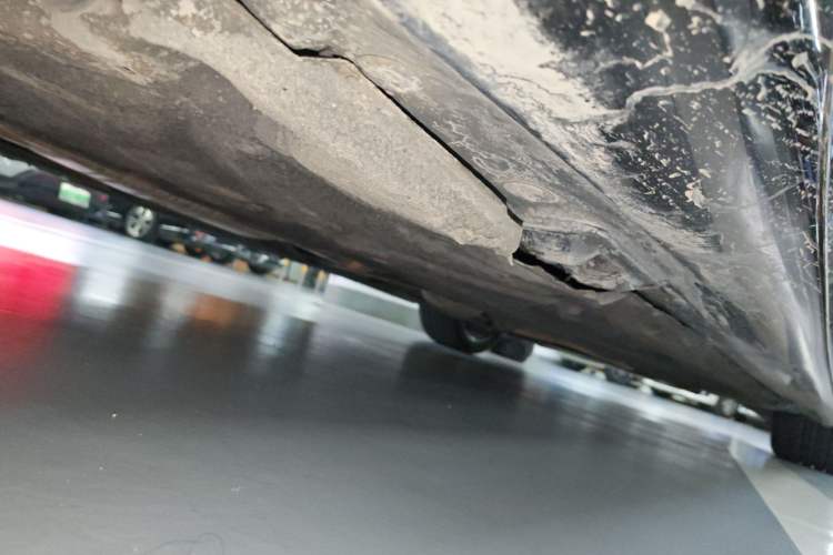 Used Mercedes-Benz E-Class 2014 Restyled E 260 L Sport Edition Chassis Rear Right
