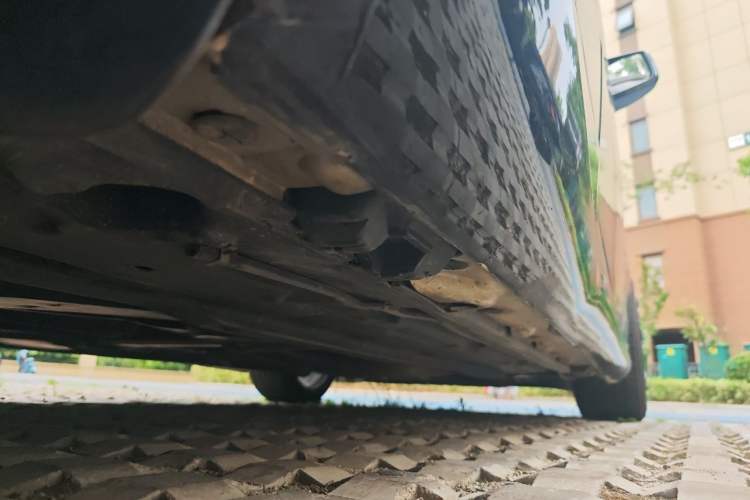 Used Mercedes-Benz E-Class 2014 E 200 Coupe Chassis Rear Right