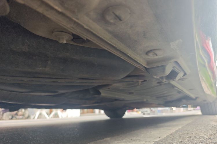 Used Mercedes-Benz E-Class 2014 E 260 L Chassis Rear Right