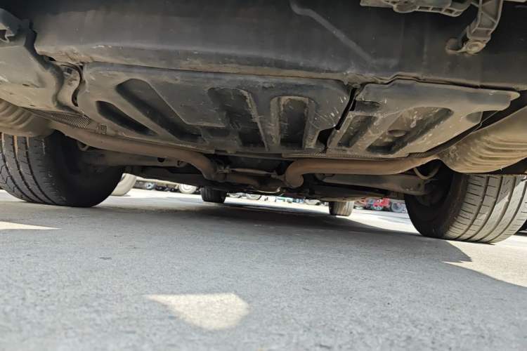 Used Mercedes-Benz E-Class 2014 E 260 L Luxury Model Chassis Rear