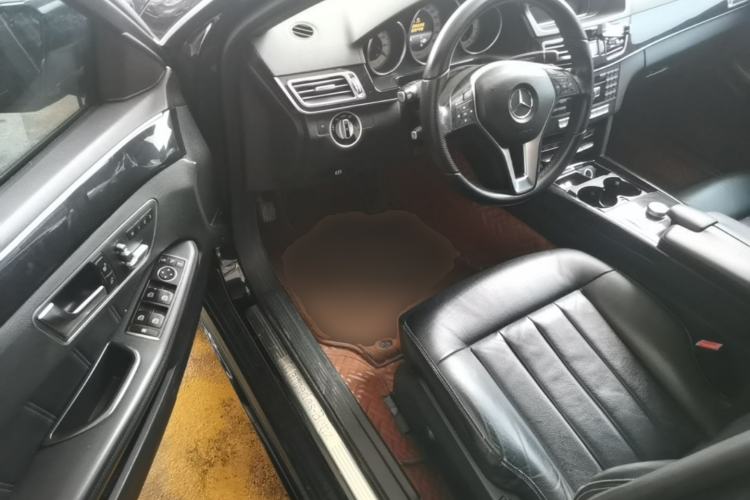 Used Mercedes-Benz E-Class 2014 Restyled E 300 L Sport Edition Driver Seat