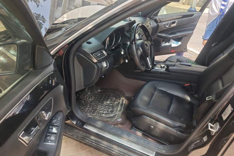 Used Mercedes-Benz E-Class 2014 E 260 L Sport Edition Driver Seat